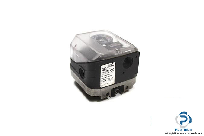 KROM-SCHRODER-DG50U-3-84447350-GAS-PRESSURE-SWITCH_675x450.jpg