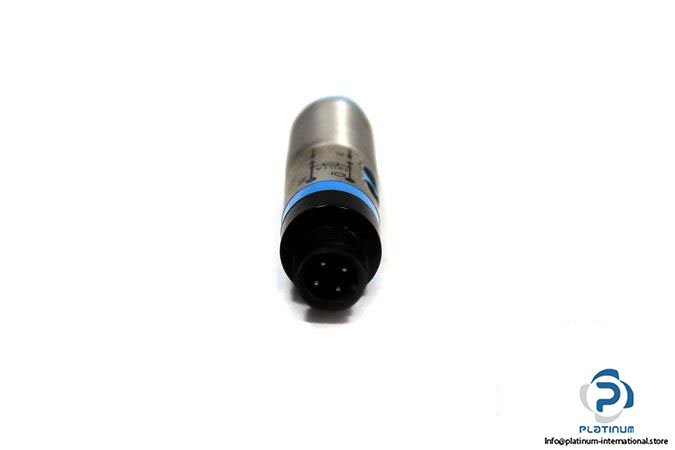 SICK-VT18-F410-PHOTOELECTRIC-PROXIMITY-SENSOR5_675x450.jpg