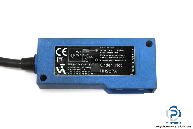 WENGLOR-HN22PA-PHOTOELECTRIC-REFLEX-SENSOR5_675x450.jpg