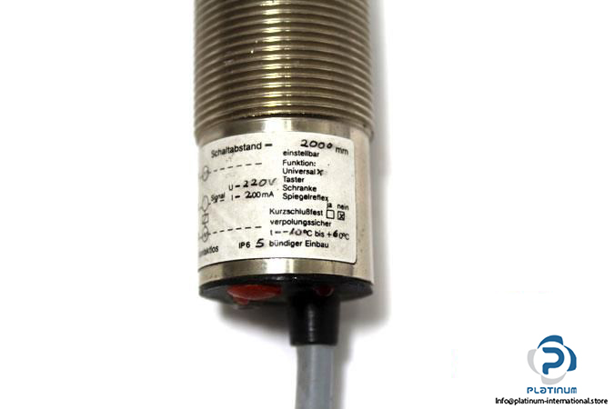 WENGLOR-UE88ZD-PHOTOELECTRIC-SWITCH5_675x450.jpg