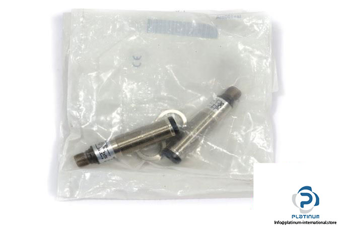 SICK-VSVE18-4P3140-THROUGH-BEAM-PHOTOELECTRIC-SENSOR_675x450.jpg
