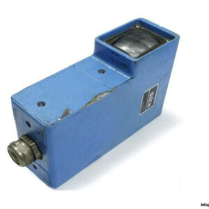 SICK-WL25-313-PHOTOELECTRIC-RETRO-REFLECTIVE-SENSOR_675x450.jpg