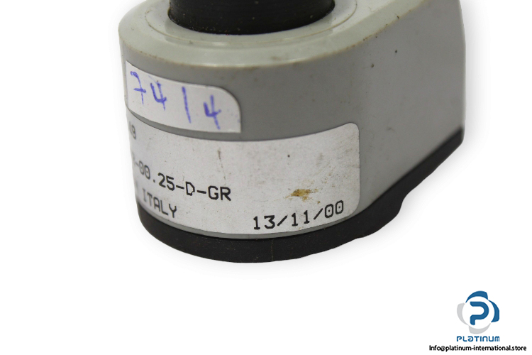 elesa-DD51-FR-00.25-D-GR-mechanical-position-indicators-counter-(used)-2
