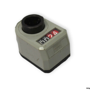elesa-DD51-FR-00.25-S-GR-mechanical-position-indicators-counter-(used)