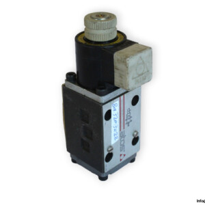 Atos DHI-0631/2 /14 Solenoid Operated Directional Valve