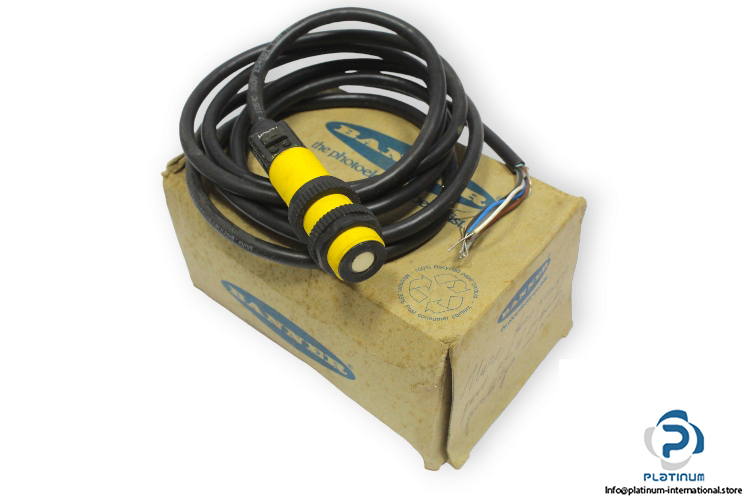 banner-S18UBA-ultrasonic-sensor-new