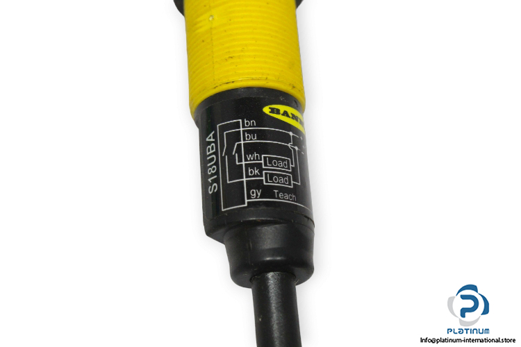 banner-S18UBA-ultrasonic-sensor-new-3