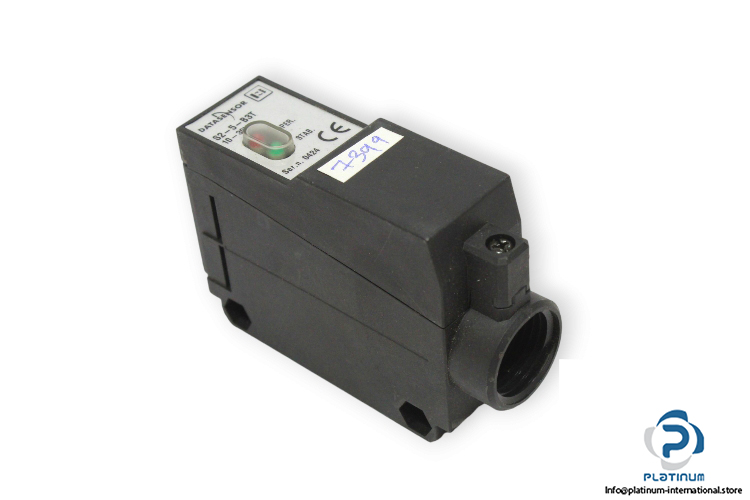 datasensor-S2-5-B3T-polarised-retro-reflex-sensor-new
