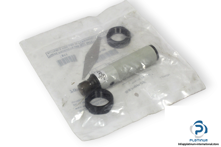 micro-detectors-SS7_0P-0E-photoelectric-diffuse-sensor-new
