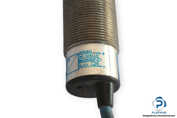 bdc-electronic-BKS-30_4729S-capacitive-proximity-sensor-used-4