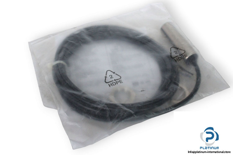 siemens-3RG4013-0AB00-inductive-sensor-new