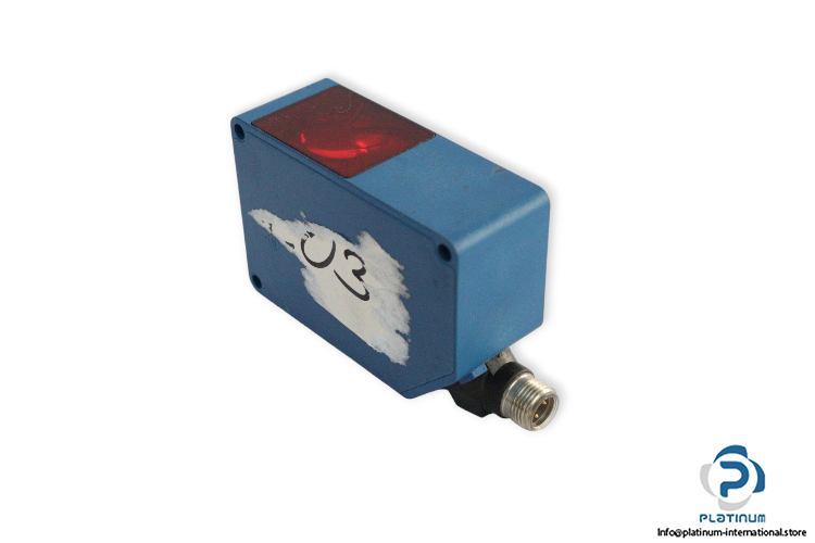wenglor-Y1TA100QXT3-laser-distance-sensor-(used)