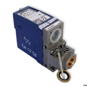 Telemecanique XMLA300D2S11 Pressure Switch