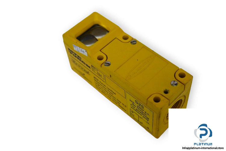 turck-MB52-37-404-multibeam-photoelectric-switch-used