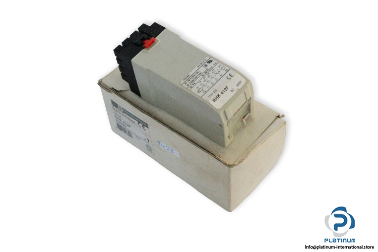 telemecanique-RHK-412F-plug-in-relay-(New)