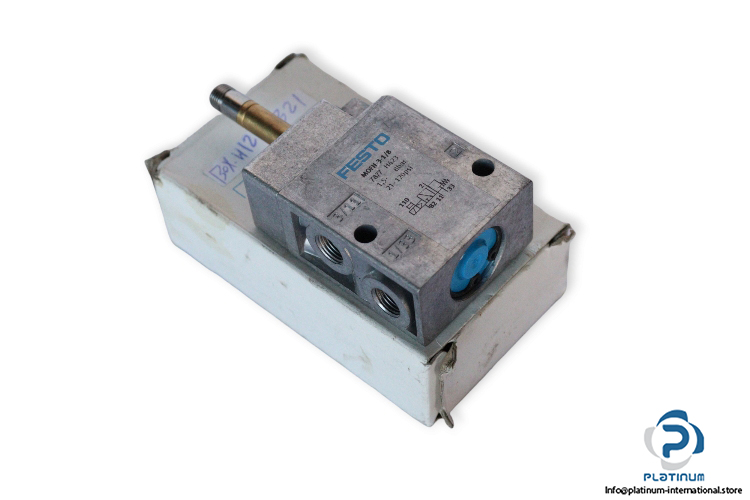 Festo-7877-single-solenoid-valve-(new)-(carton)