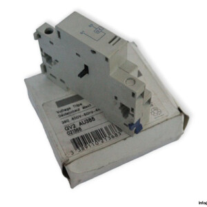 telemecanique-GV2-AU385-voltage-trip-(new)