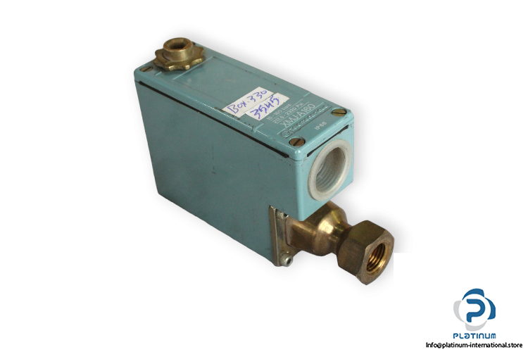 telemecanique-XMJ-A160-pressure-switch-used