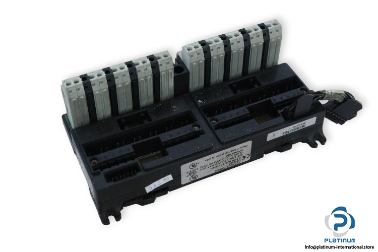 ge-fanuc-IC670CHS002E-i_o-base-(used)