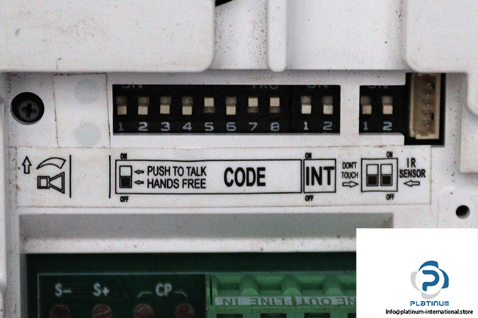 urmet-1760_6-monitor-(Used)-3