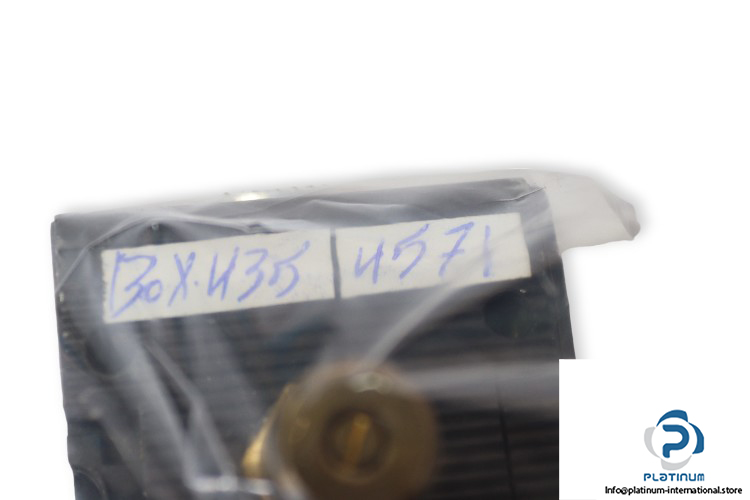 bosch-0-821-300-926-filter-(used)-2