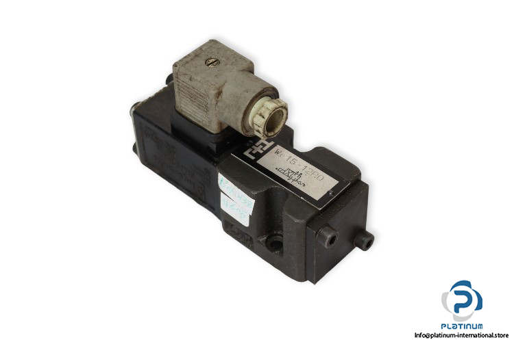 hartmann-lammle-WE-15-12P0-directional-control-valve-(used)
