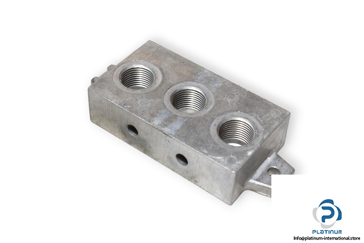 festo-VDMA24345-D-1-valve-base-used