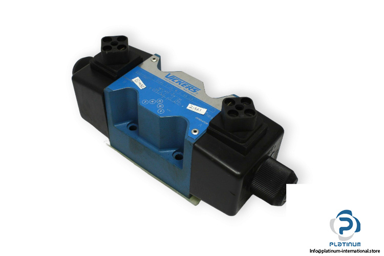 Vickers-DG4V-5-2C-M-U-A6-20-solenoid-operated-directional-valve-(new)
