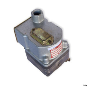 Barksdale DPD1T-GM3SS Diaphragm Differential Pressure Switch