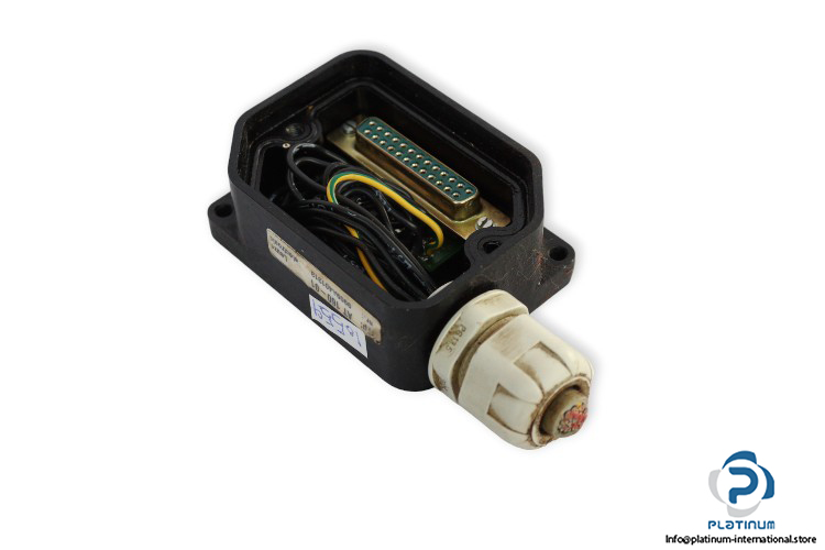 leuze-electronic-AT-160-01-connection-unit-with-solder-terminal-(used)