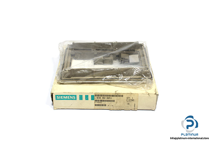 siemens-6ES5982-3UA11-simatic-s5-mounting-frame-for-op-393-panel
