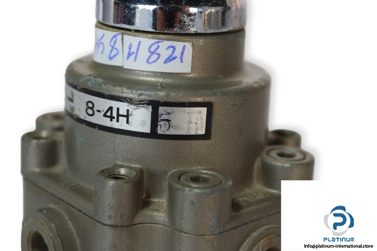 ckd-HMVC-8-4H-manual-selector-valve-used-3