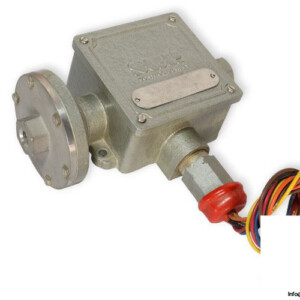 sor-22R3-EE614-N4-C1A-TT-pressure-differential-switch-(used)