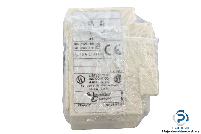telemecanique-LAND11-auxiliary-contact-block-(new)-3