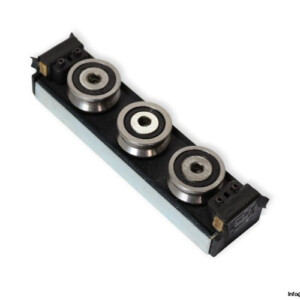 T-Race RV28-3 Linear Roller Bearing