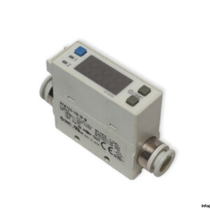 smc-PFM725-C8-B-M-digital-flow-switch-(new)