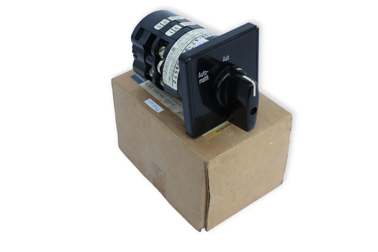 siemens-3LB3-200-4ZA01-selector-switch-(New)