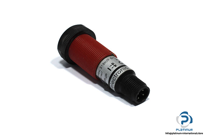 leuze-PRK-318K_P-S12-photoelectric-retro-reflective-sensor