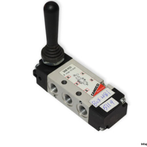 camozzi-368-905-manual-operated-valve-used