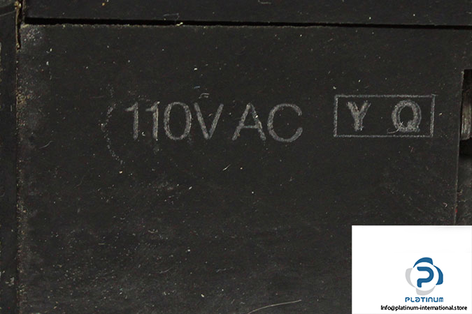smc-evz5220-double-solenoid-valve-used-3