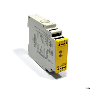 Schleicher SNE4004K Emergency-Stop Relay