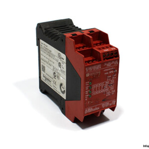 Schneider Electric XPS-AK Emergency Stop Relay