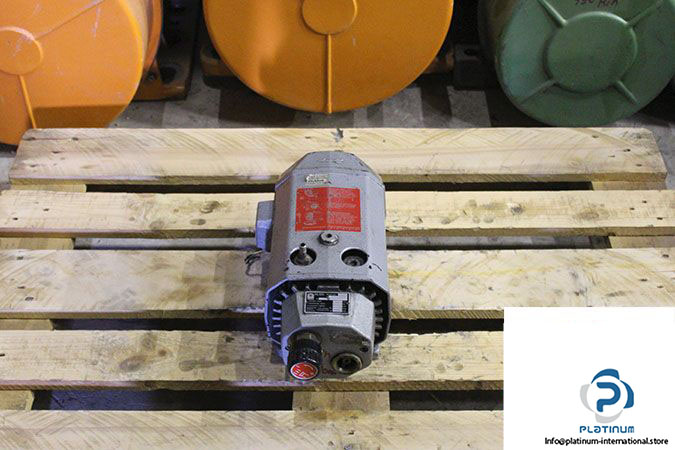 becker-vt-3-10-vacuum-pump-1