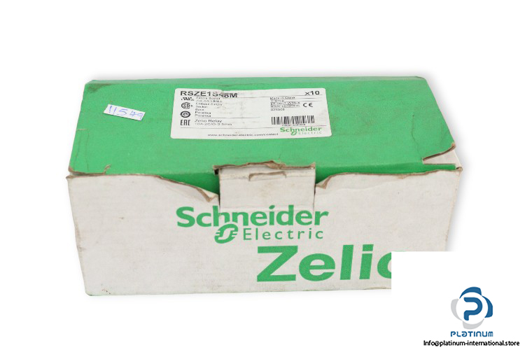 schneider-RSZE1S48M-socket-(new)-3