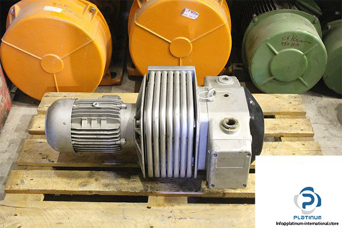 busch-sv-1063-b-vacuum-pump-2