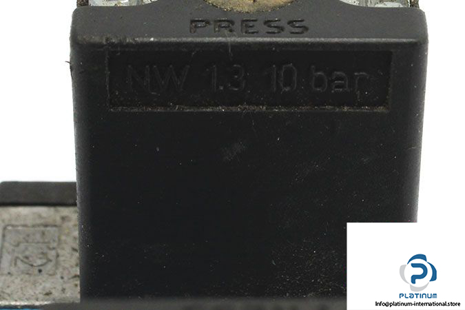 festo-532687-air-solenoid-valve-3