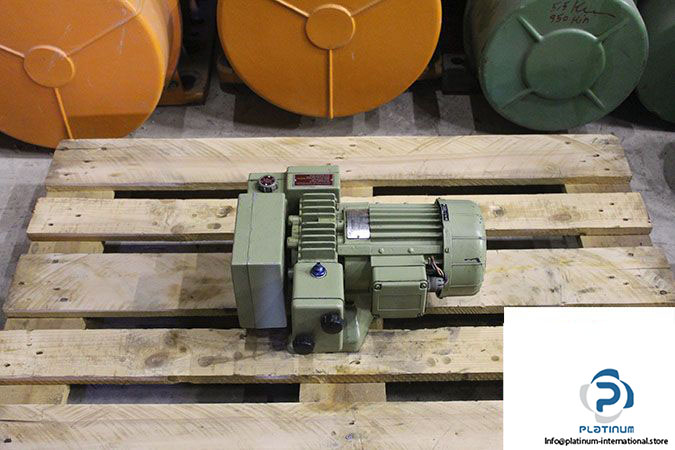 rietschle-ve-10-04-vacuum-pump-2
