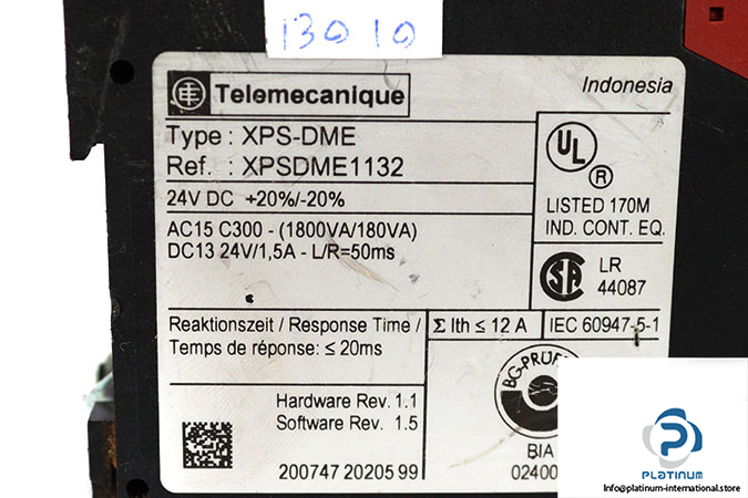 telemecanique-XPS-DME-1132-safety-relay-(used)-2