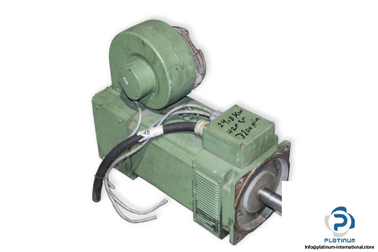 lenze-GFQURS112-22-dc-motor-used