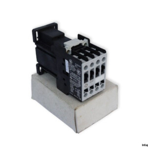 GE CL02D301T Contactor